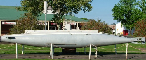 Model of B11 in Holbrook, NSW. Source: http://en.wikipedia.org/wiki/Norman_Douglas_Holbrook#mediaviewer/File:ModelB11Submarine2.jpg